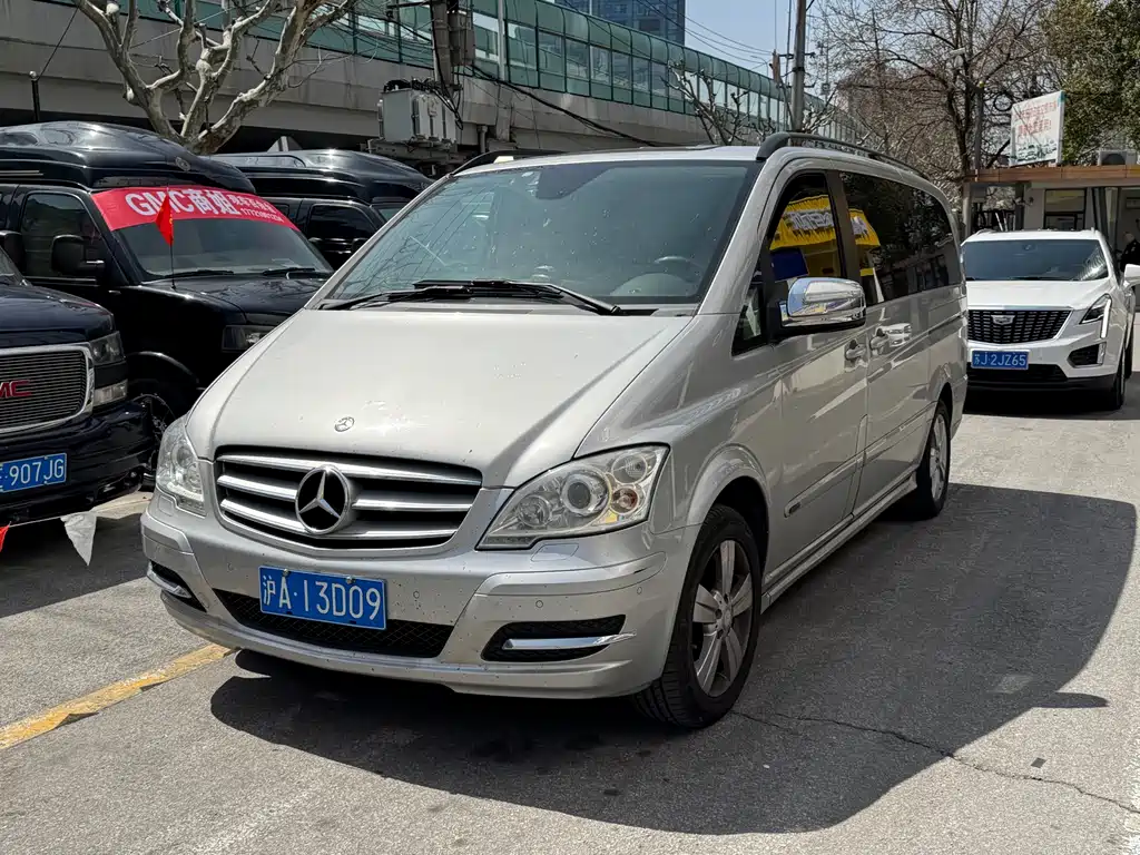 Mercedes-Benz Viano 2015