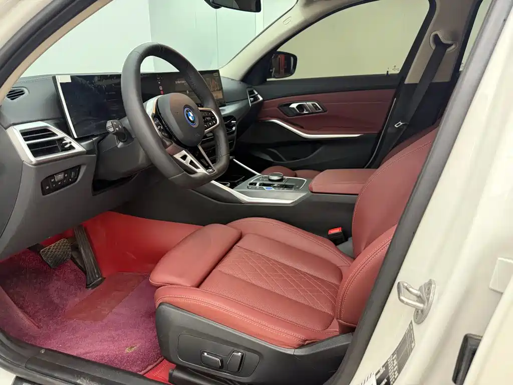 BMW i3 — миниатюра 10
