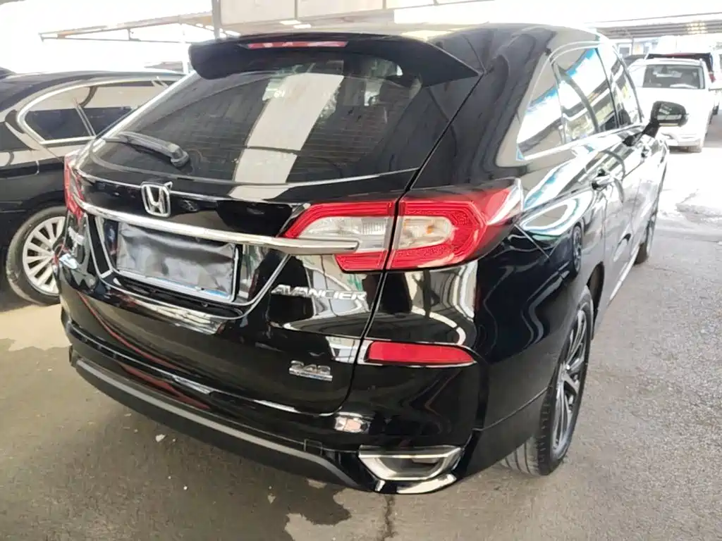 Honda Avancier — миниатюра 7
