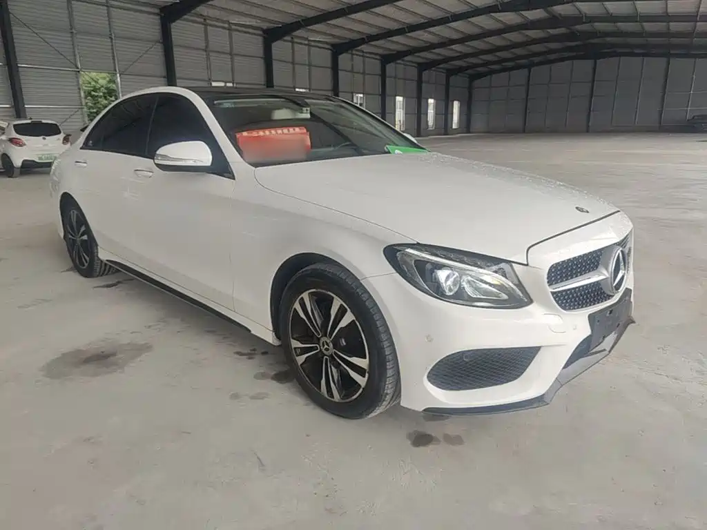 Mercedes-Benz C-Class — миниатюра 4