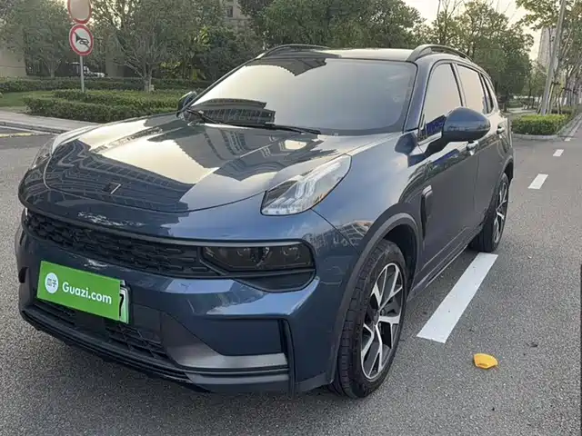 LYNK  &CO. 01 EM P 2023