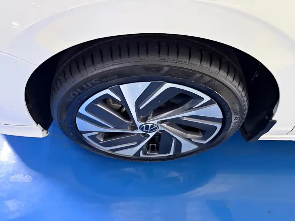 Volkswagen Bora — миниатюра 5