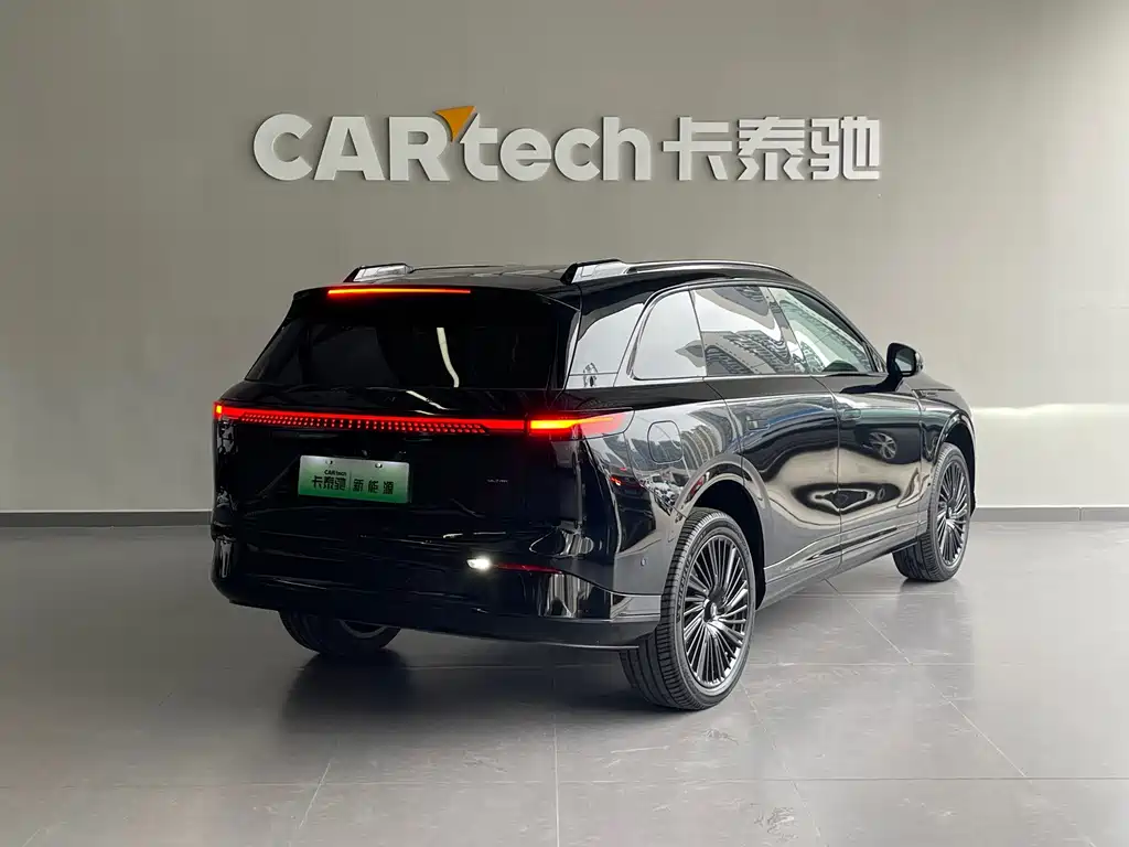 XPeng G9 — миниатюра 4