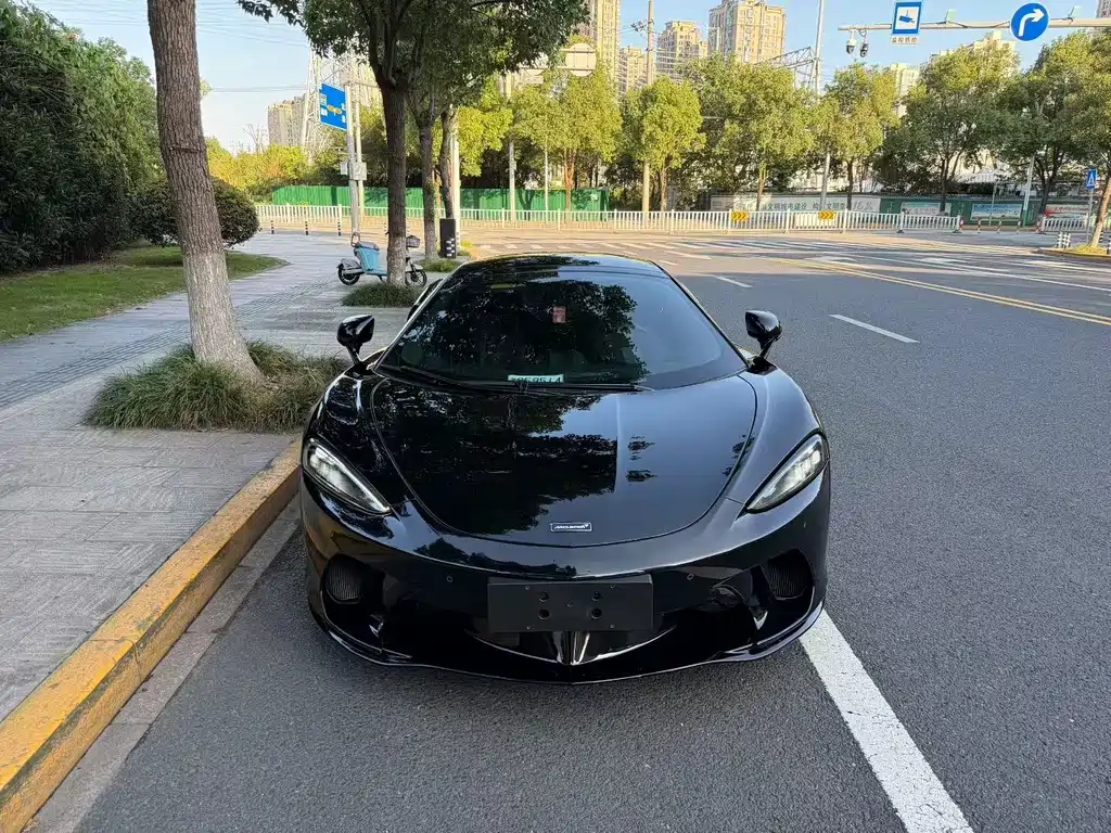 McLaren GT 2023 4.0T