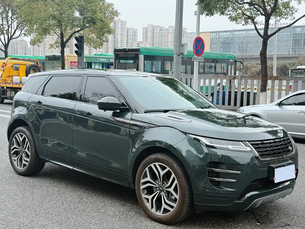 Land Rover Evoque 2025