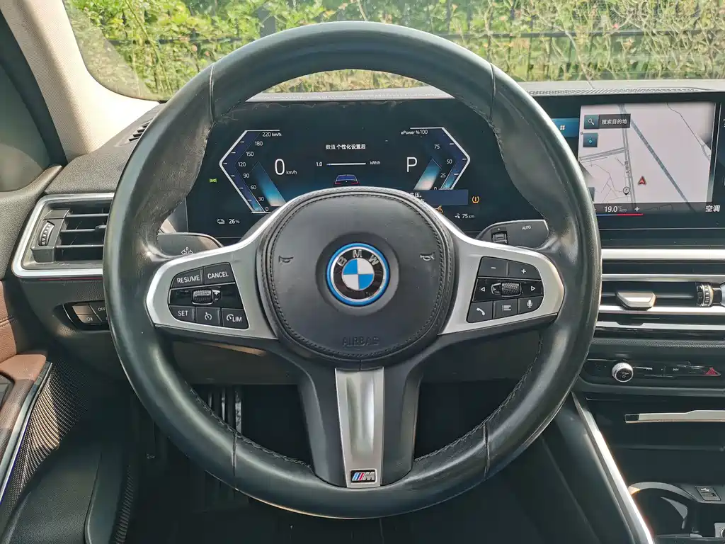BMW i3 — миниатюра 13
