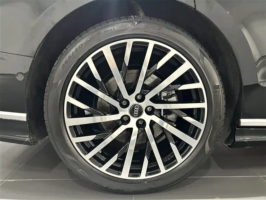 Audi A8 — миниатюра 14