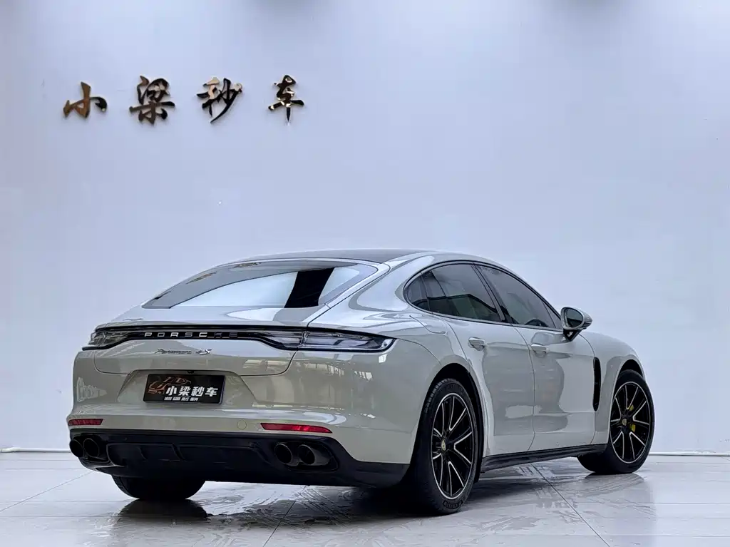 Porsche Panamera - фото 3