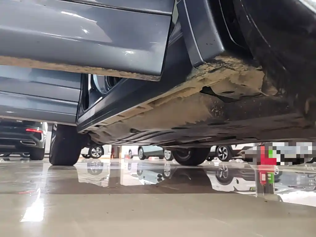 Land Rover Discovery Sport — миниатюра 21