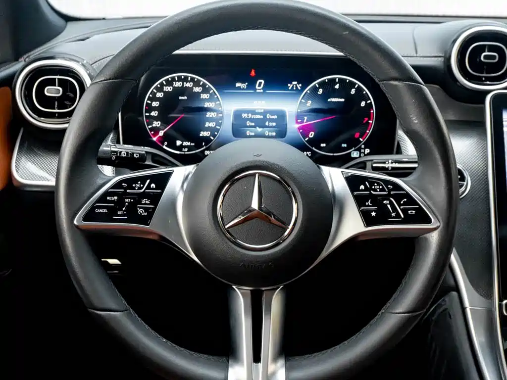 Mercedes-Benz GLC — миниатюра 16