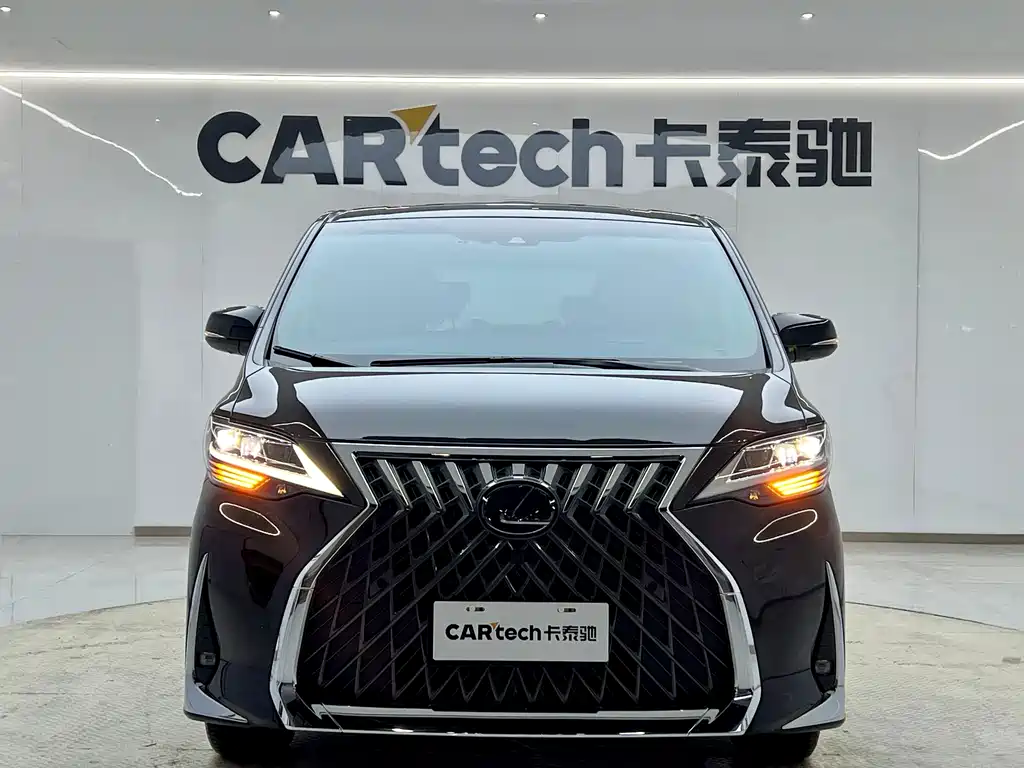 Lexus LM — миниатюра 3