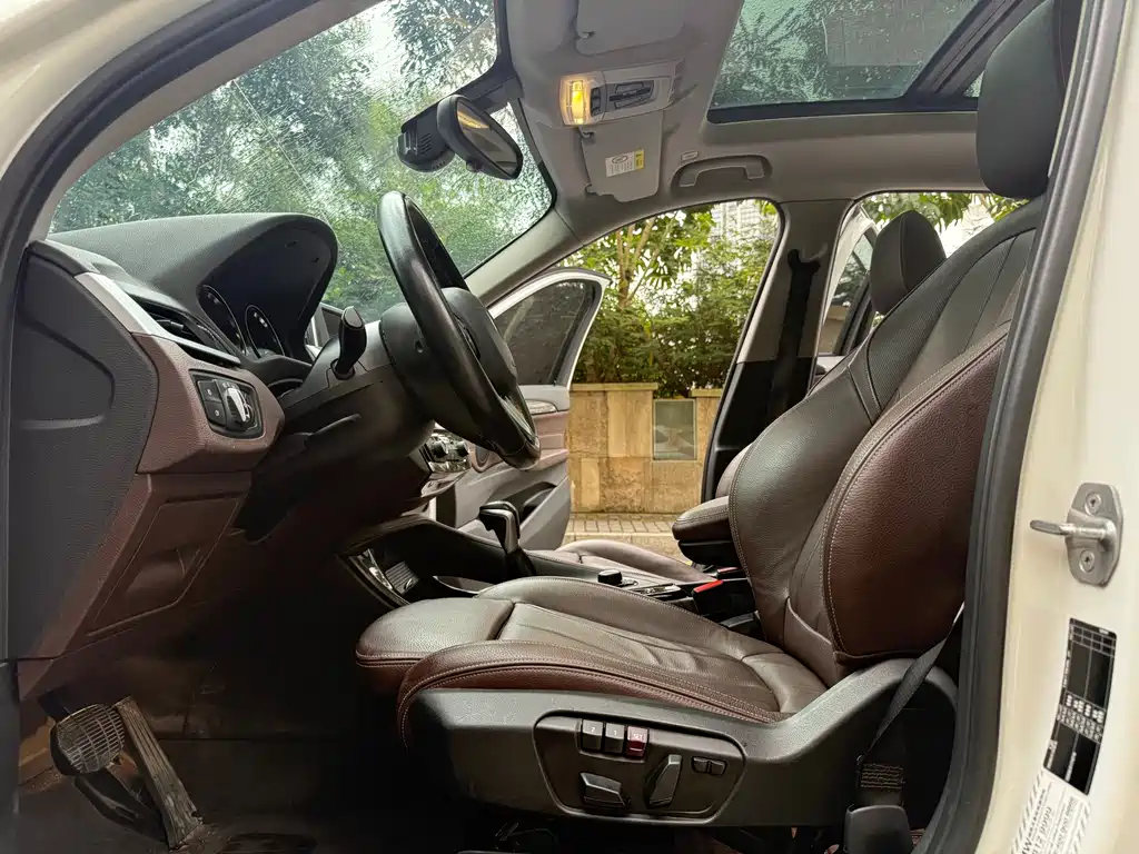 BMW X1 — миниатюра 5