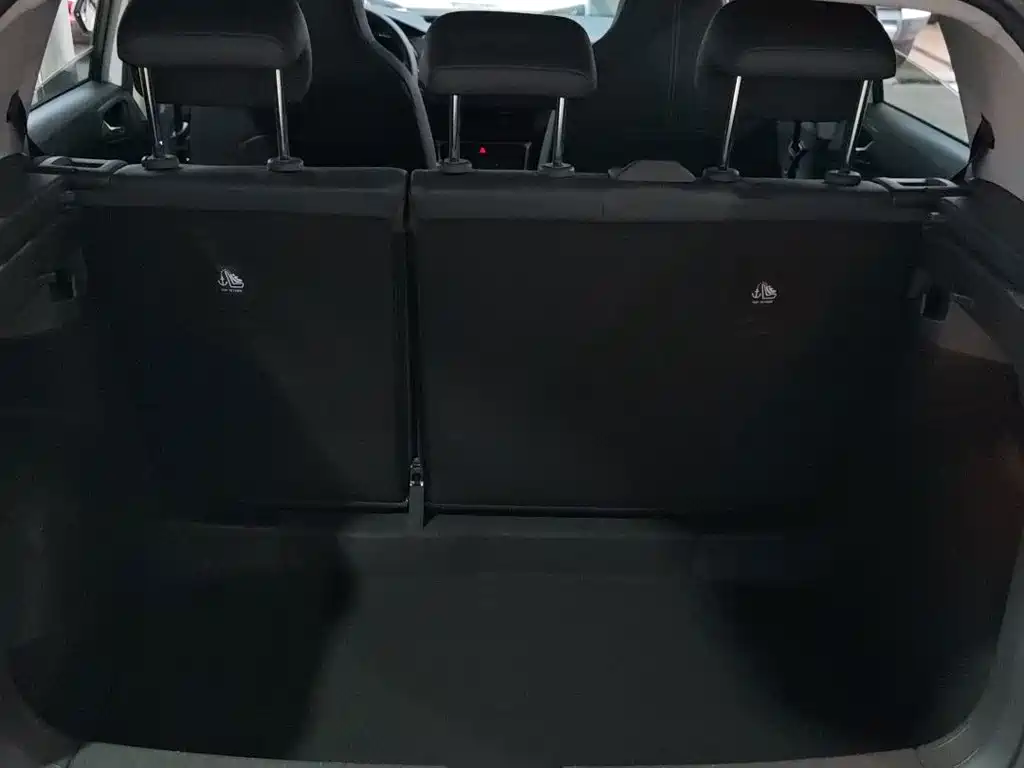 Volkswagen T-Cross — миниатюра 14