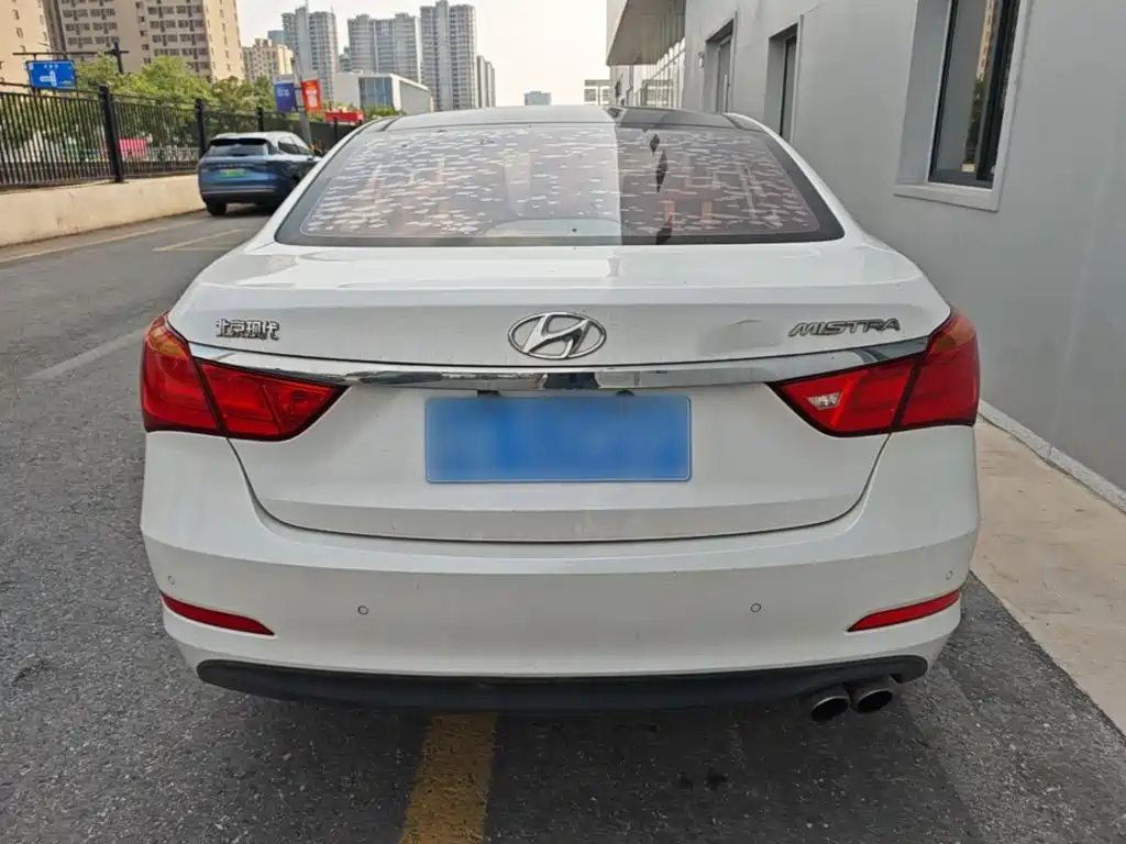 Hyundai Mistra — миниатюра 6