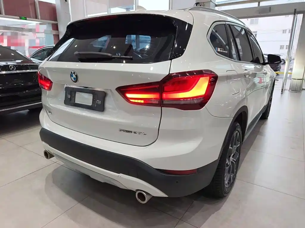 BMW X1 — миниатюра 7
