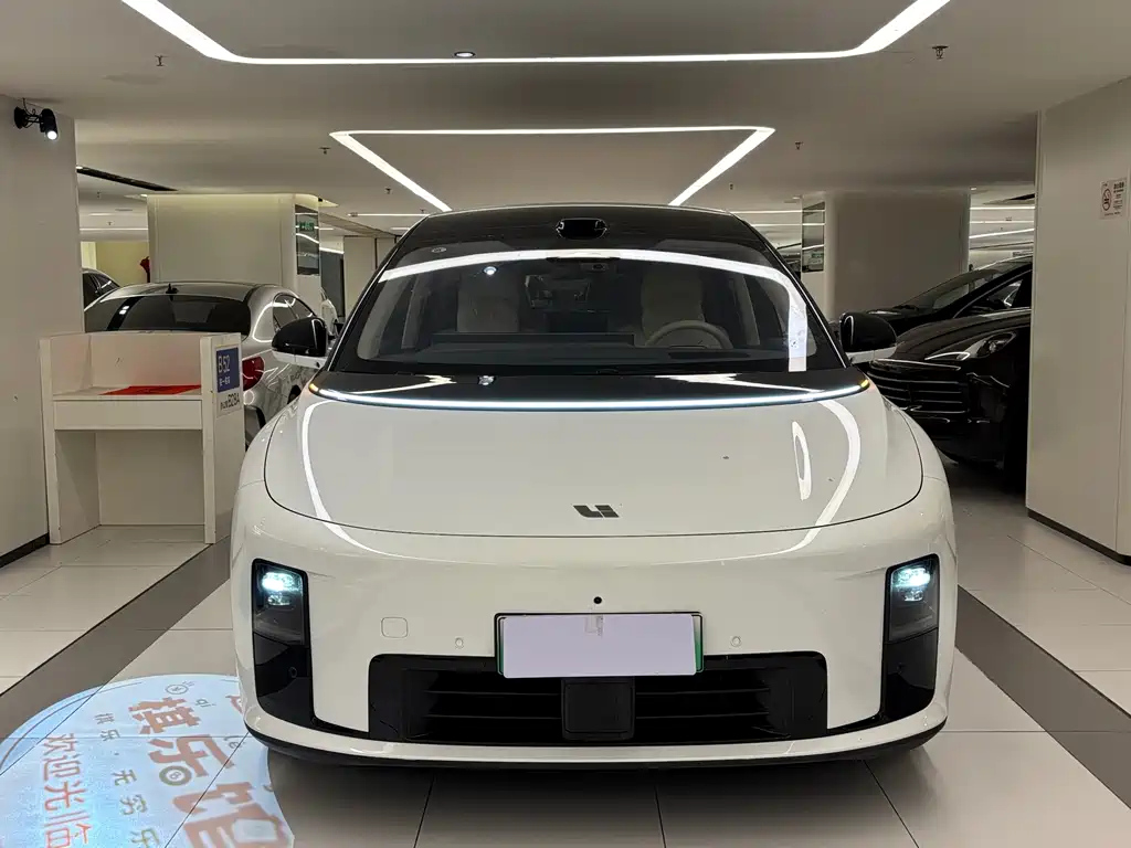 Li Auto Li i8 — миниатюра 2