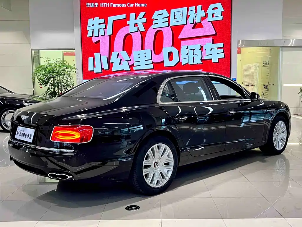 Bentley Flying Spur — миниатюра 11
