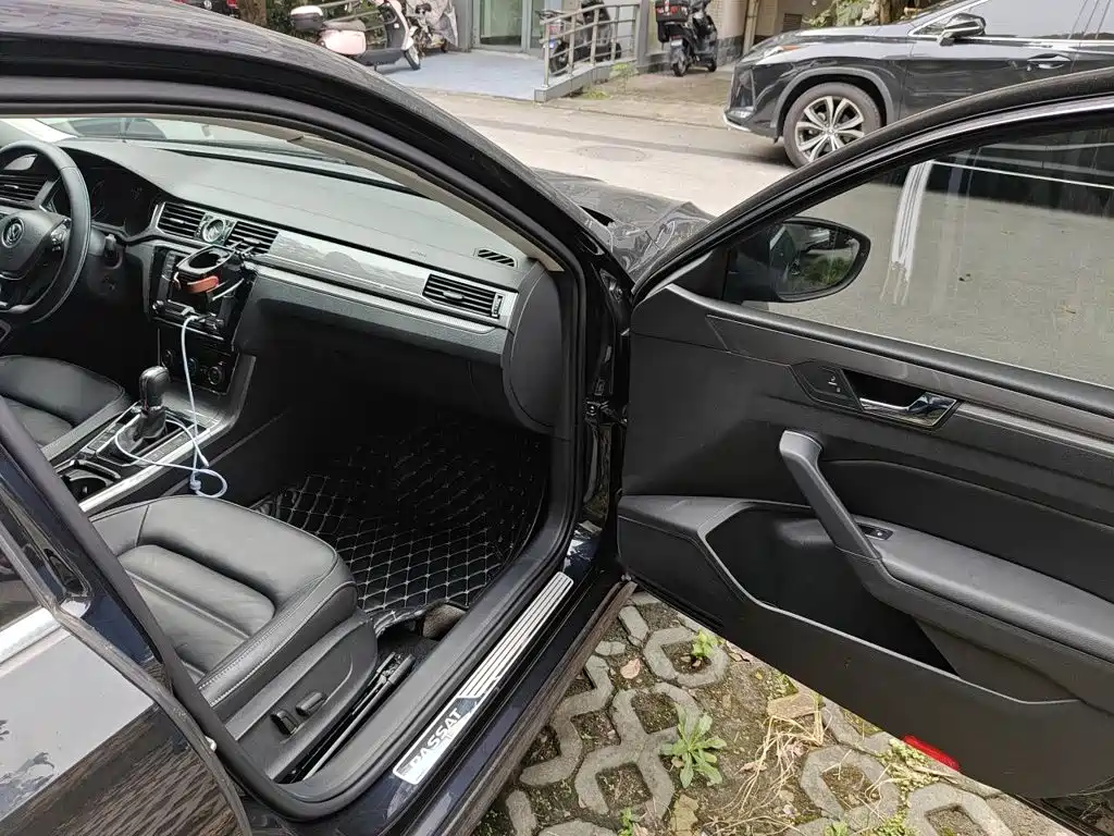 Volkswagen Passat — миниатюра 20
