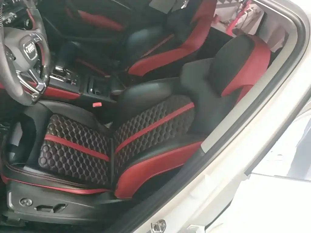 Audi Q5L — миниатюра 15