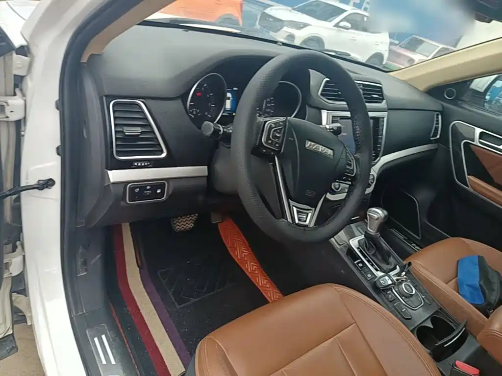 Haval H6 Coupe — миниатюра 10