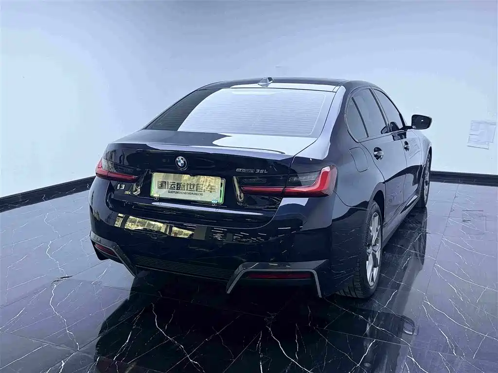 BMW i3 — миниатюра 6