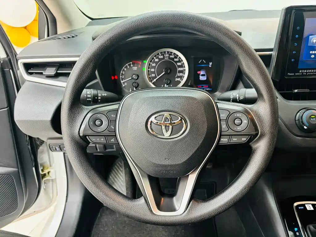 Toyota Corolla — миниатюра 12