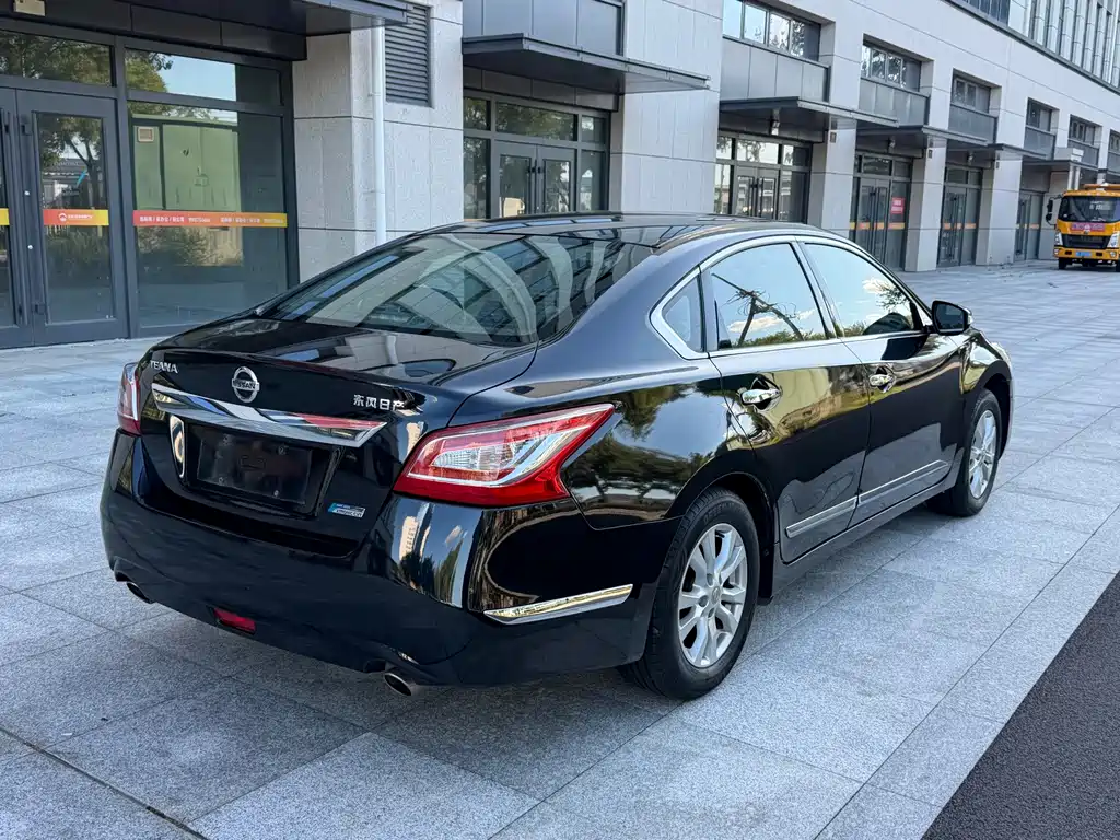 Nissan Teana — миниатюра 6