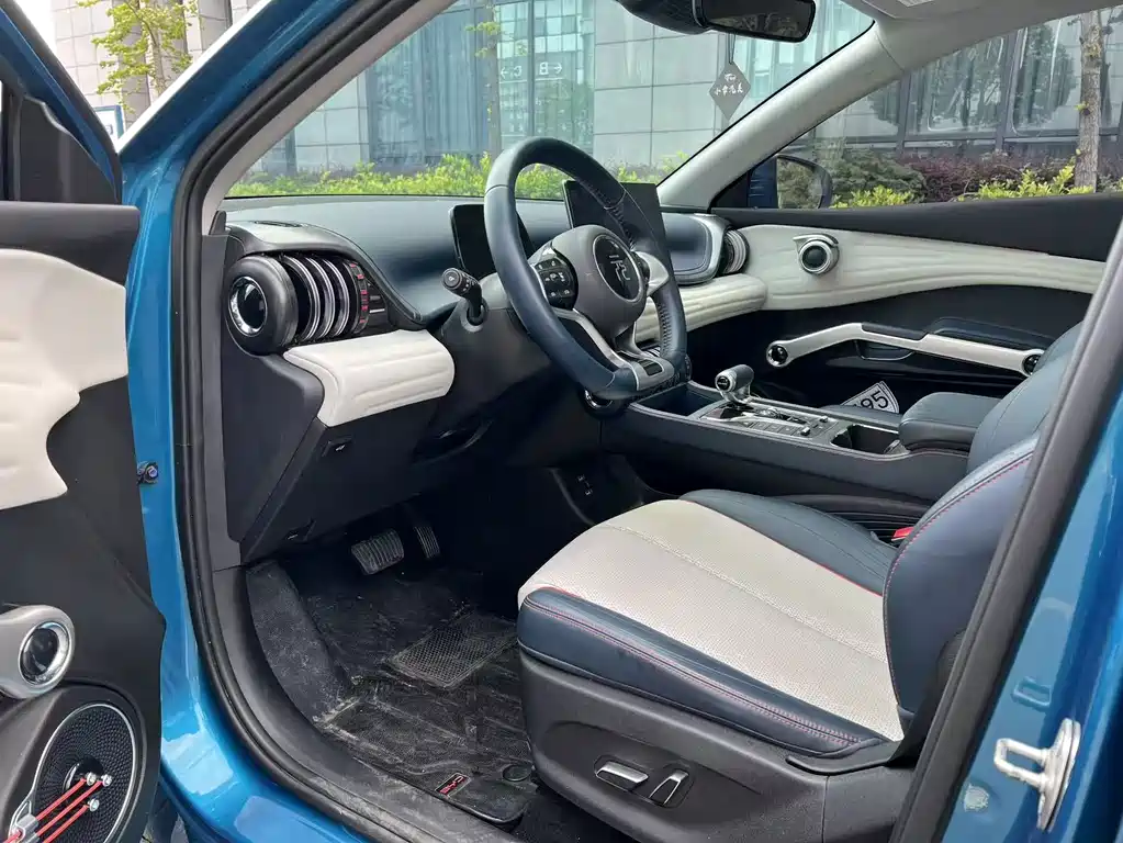 BYD Yuan Plus — миниатюра 7