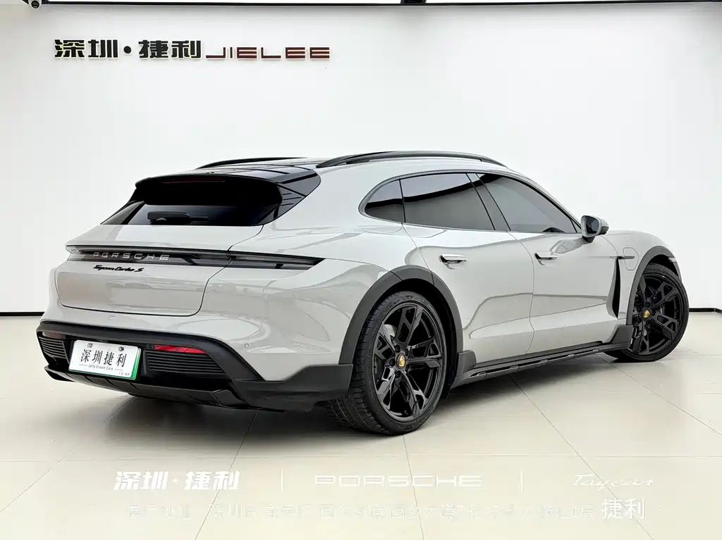 Porsche Taycan — миниатюра 5