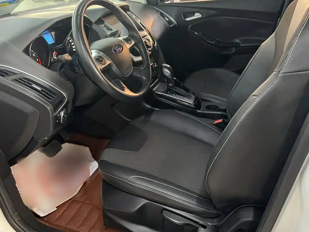 Ford Focus — миниатюра 8