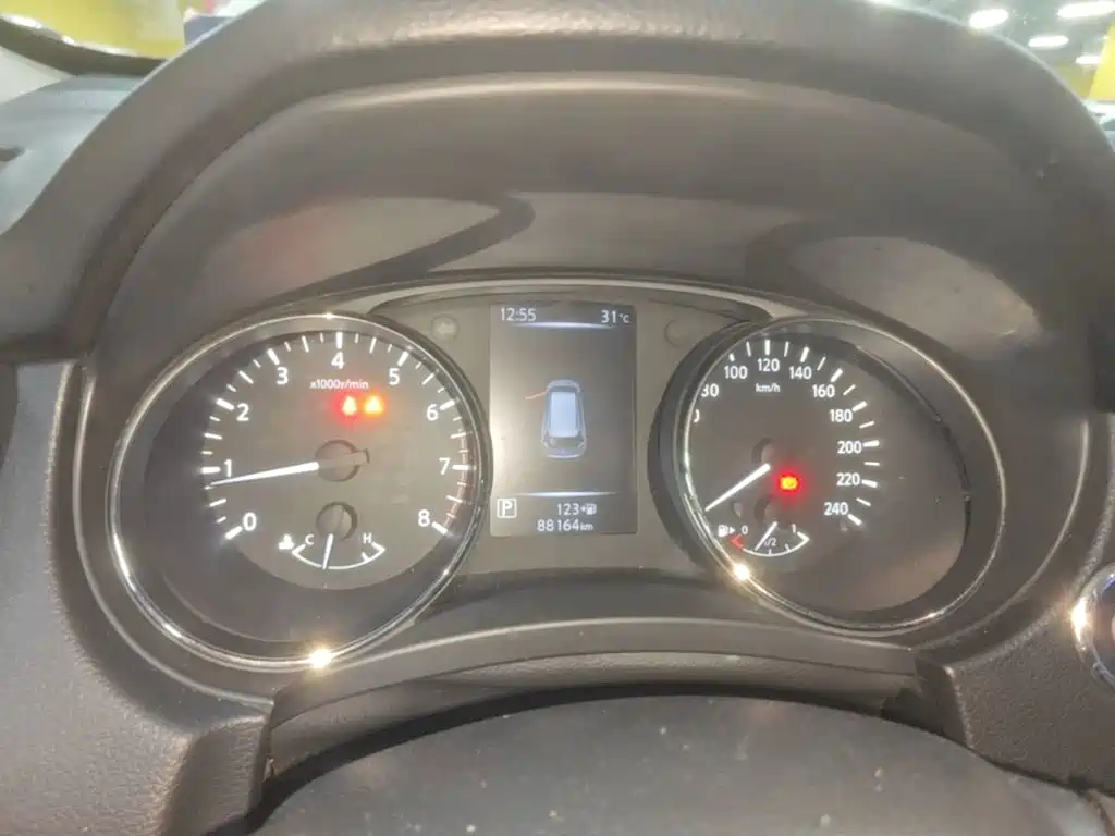 Nissan X-Trail — миниатюра 12
