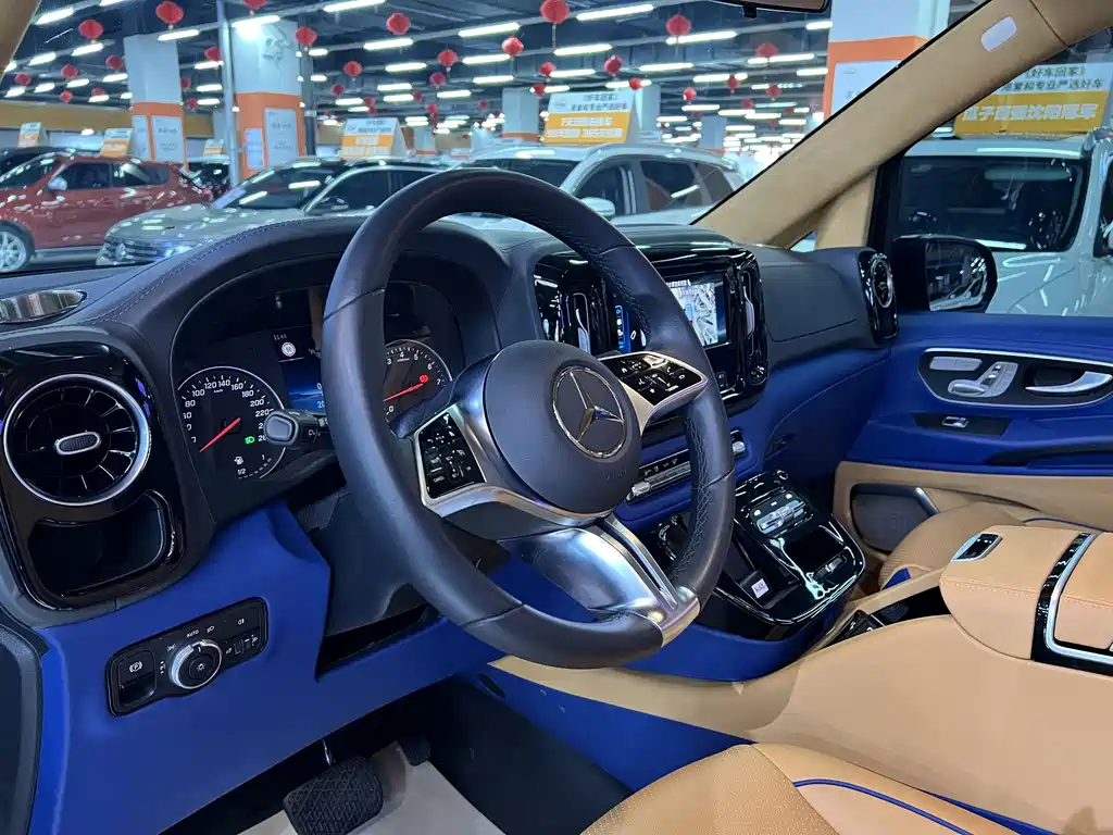 Mercedes-Benz Vito — миниатюра 24