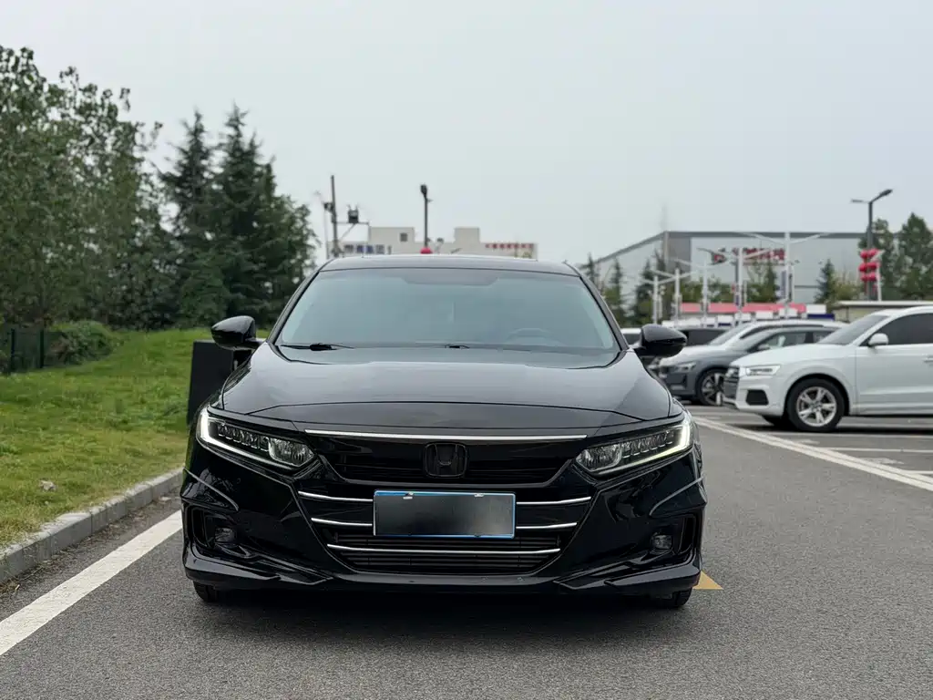 Honda Accord — миниатюра 2
