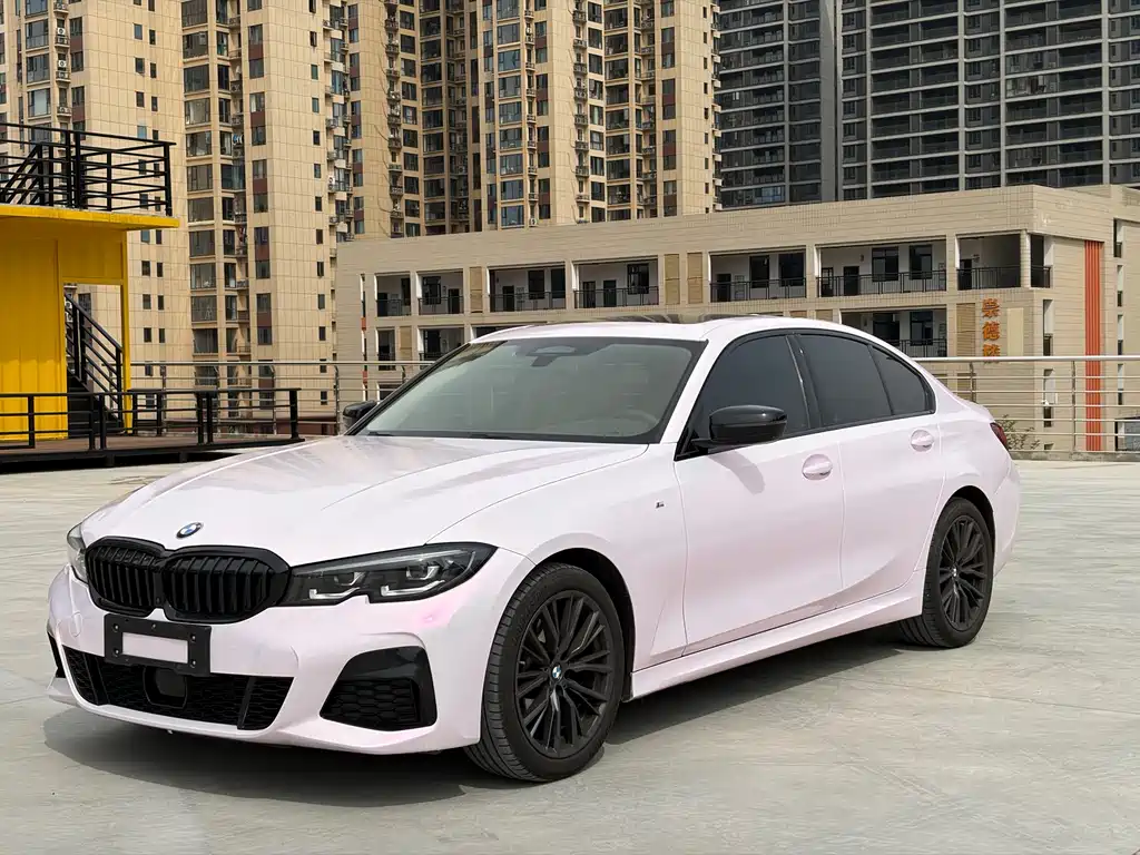 BMW 3 Series 2023