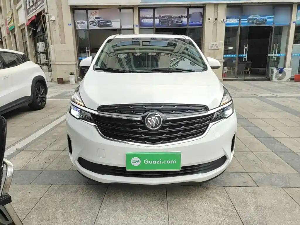 Buick GL8 — миниатюра 3
