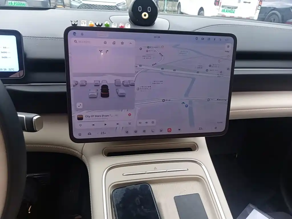 NIO ES6 — миниатюра 13