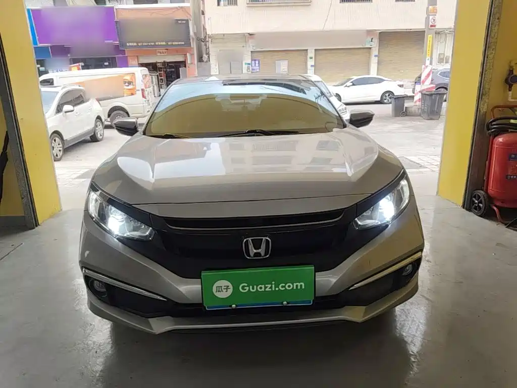Honda Civic — миниатюра 3