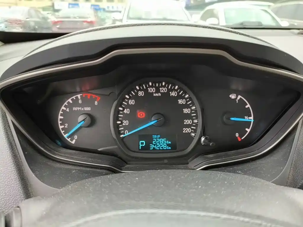 Ford Escort — миниатюра 12