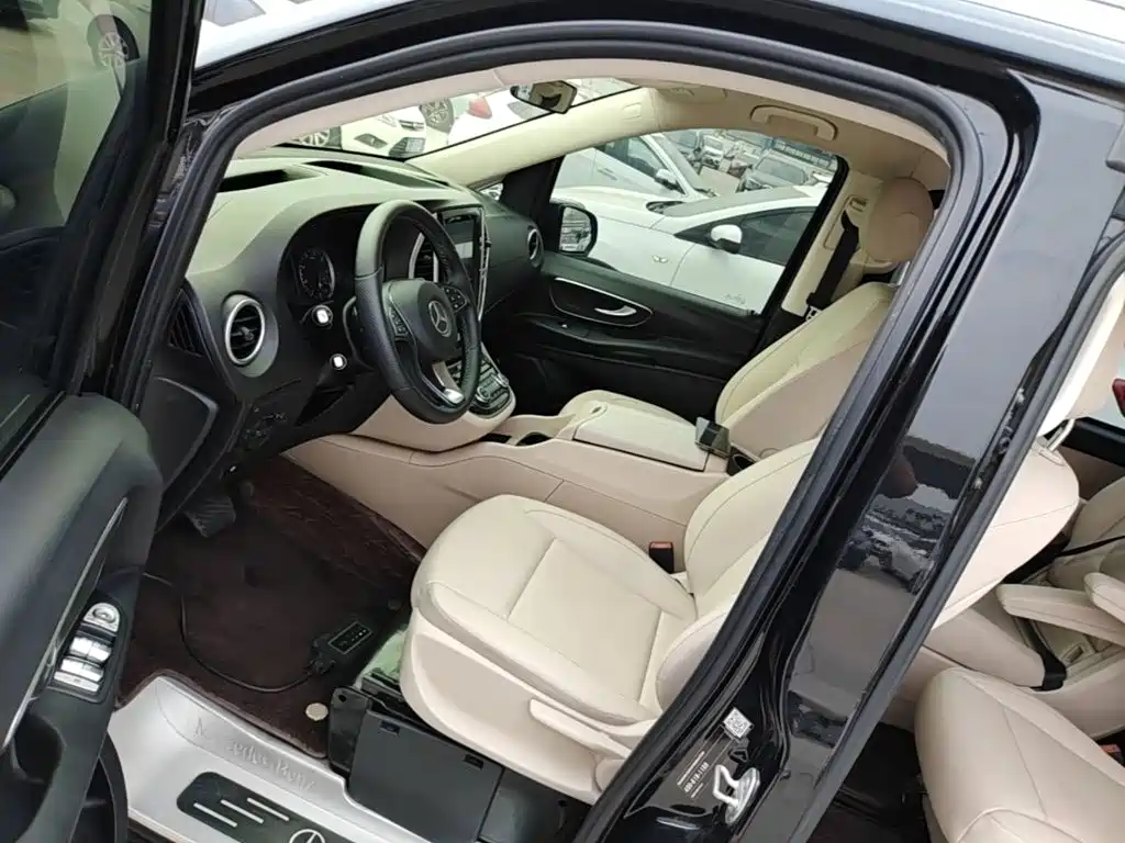 Mercedes-Benz Vito — миниатюра 15