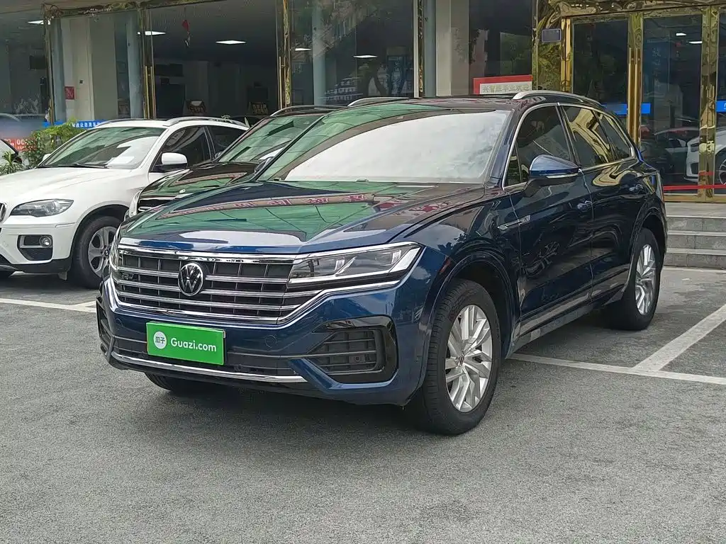 Volkswagen Touareg — миниатюра 2