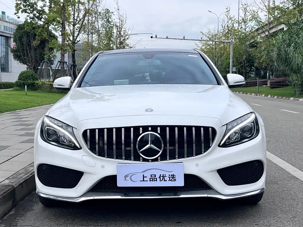 Mercedes-Benz C-Class — миниатюра 2