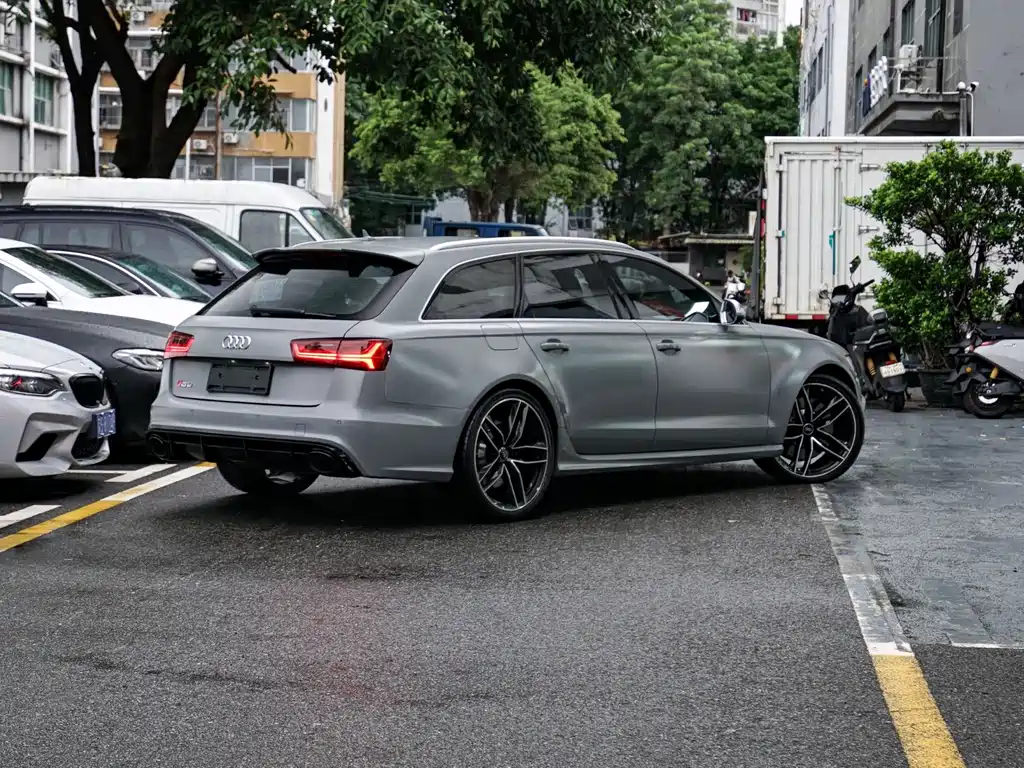 Audi RS 6 — миниатюра 13