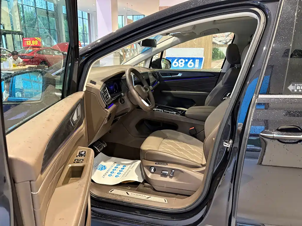 Volkswagen Viloran — миниатюра 6
