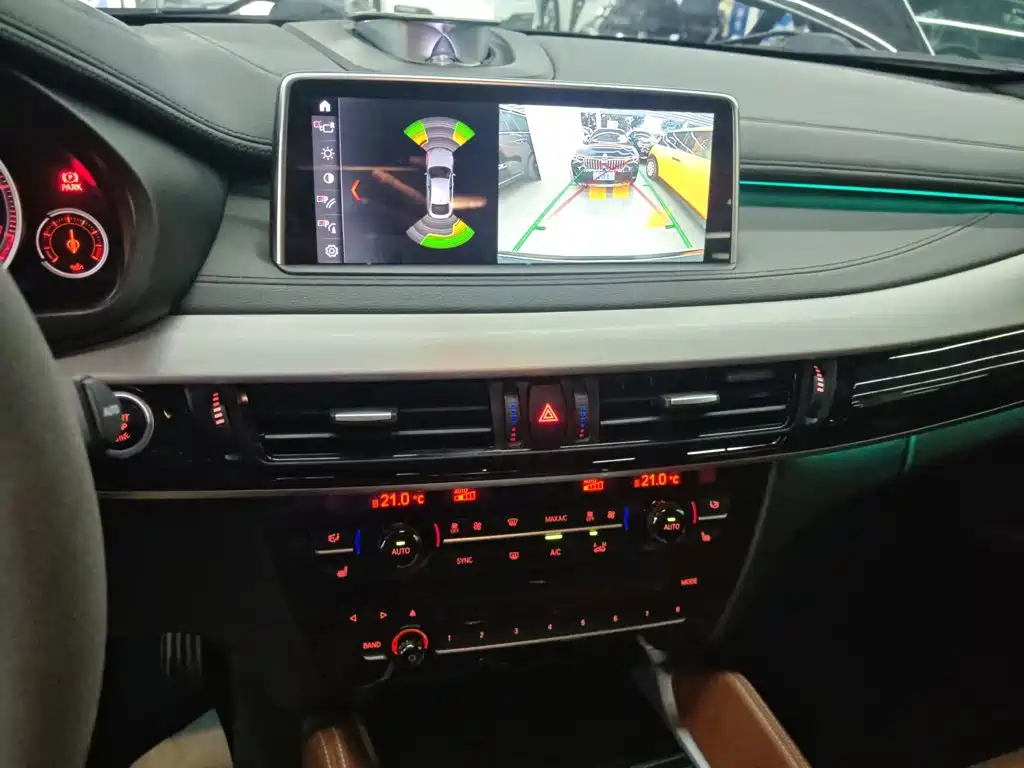 BMW X6 — миниатюра 5