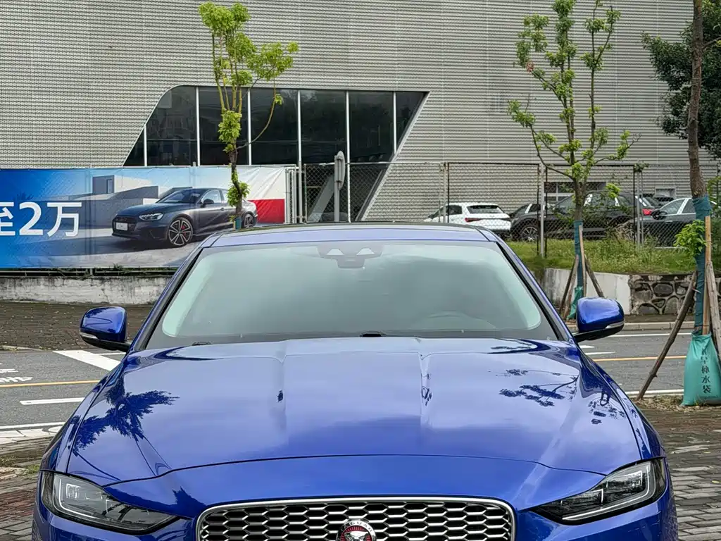 Jaguar XEL — миниатюра 3