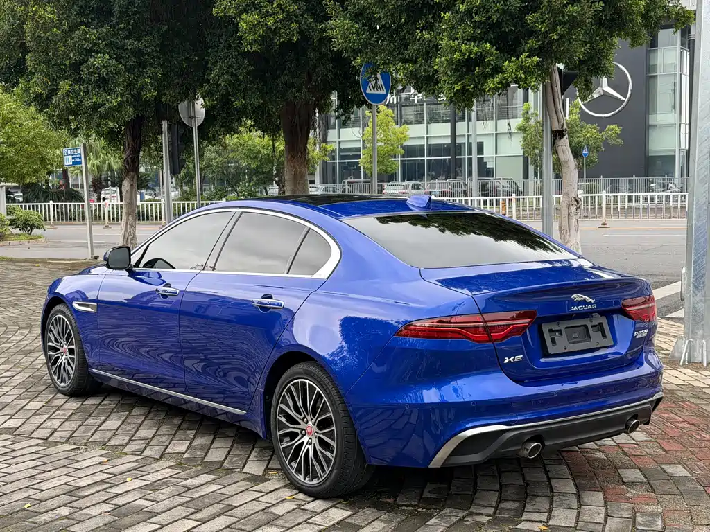 Jaguar XEL — миниатюра 4