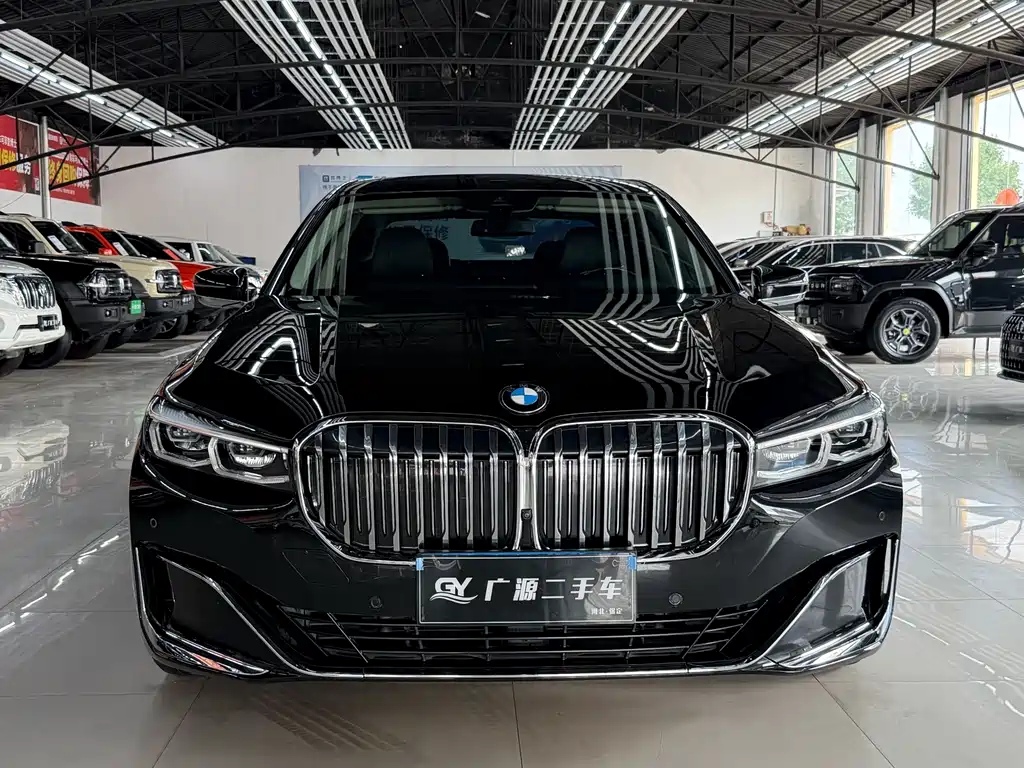 BMW 7 Series — миниатюра 2