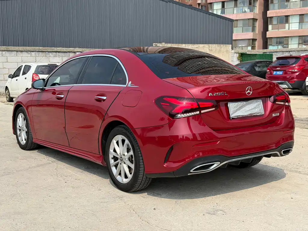 Mercedes-Benz A-Class — миниатюра 4