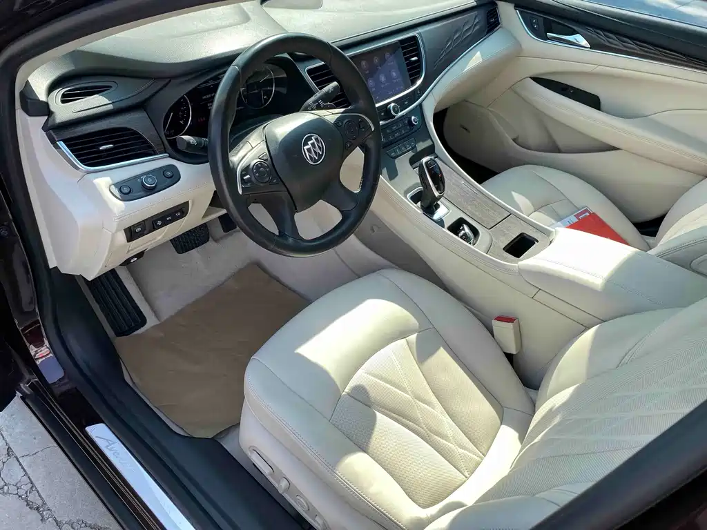 Buick LaCrosse — миниатюра 7