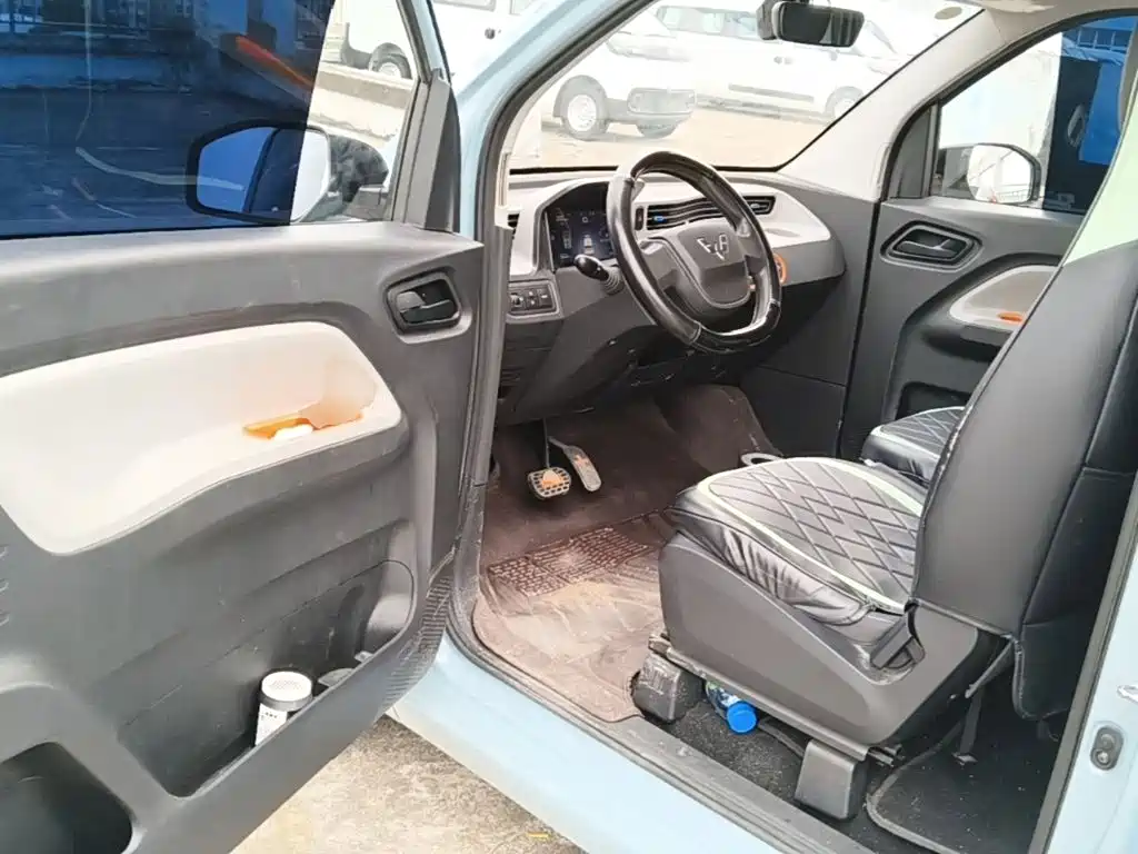 Wuling MINIEV — миниатюра 16